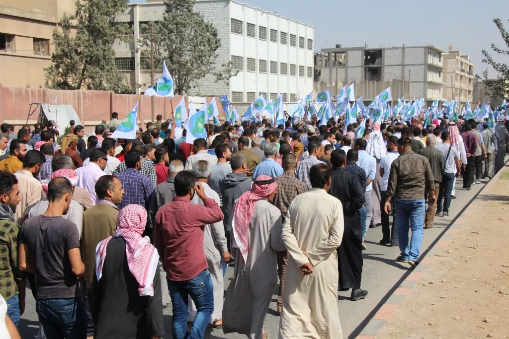 منبج تتظاهر ضد الاحتلال التركي