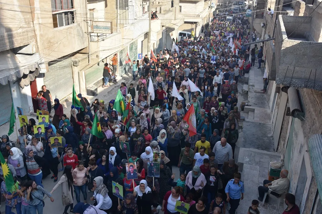 أهالي حلب ينددون بالعدوان التركي على شمال وشرق سورية
