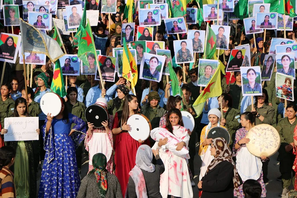 'الشرف لا يتمثل بالجسد وبالإرادة الحرة نصنع الحياة'