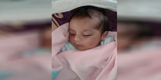 القصف التركي يحول دون علاج طفل بمخيم مبروكة ليفقد حياته