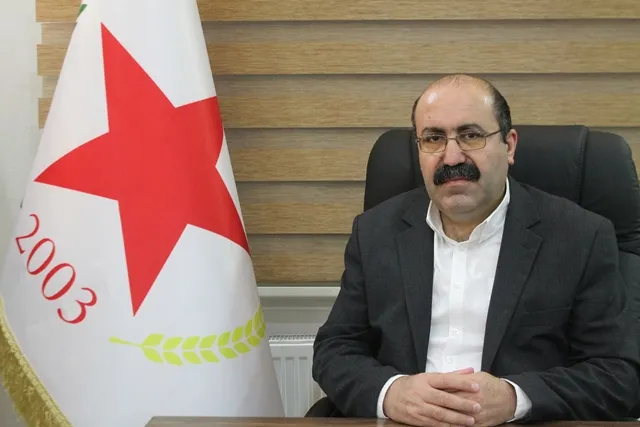 شاهوز حسن: أردوغان يسعى لأن يجعل داعش رسمياً