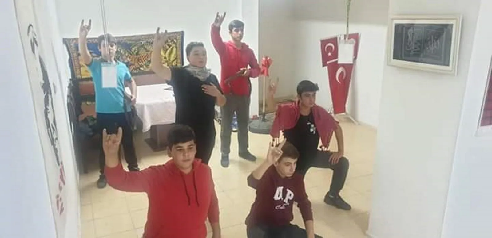 حزام تركماني في عفرين وسلفي في شمال وشرق سوريا