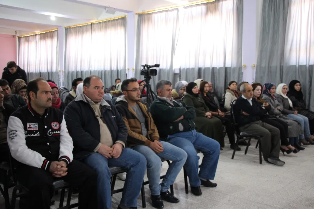 تحت عنوان" جرائم الحرب" محاضرة في منبج