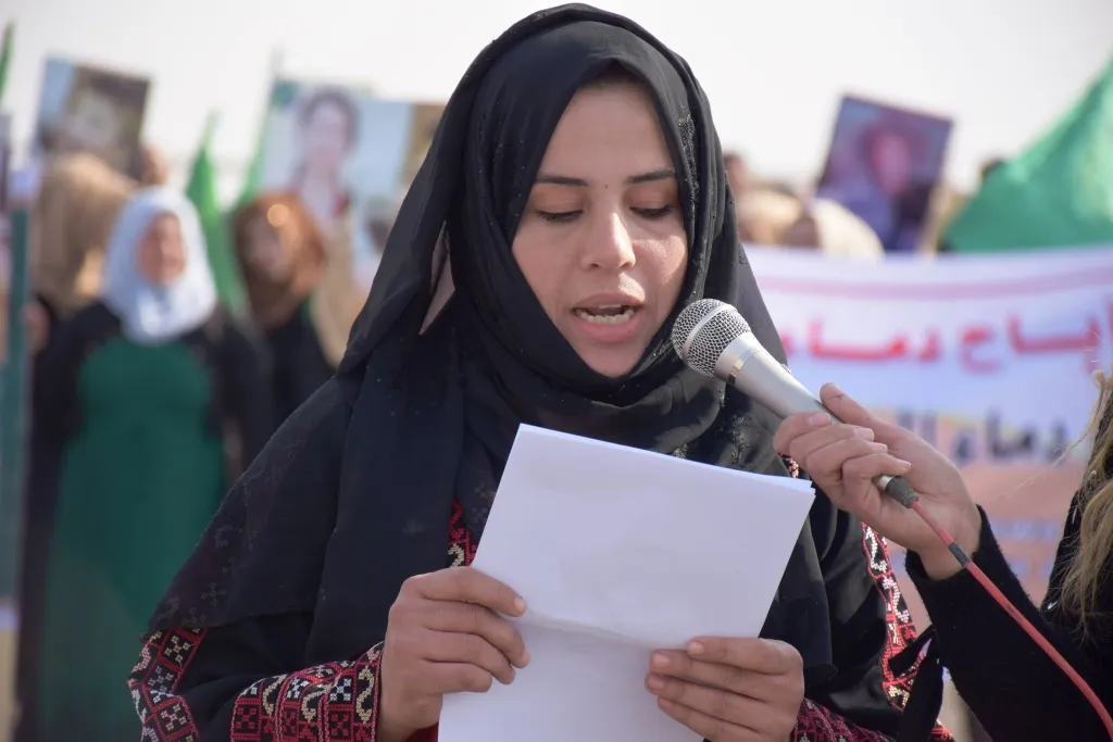 تظاهرات في الشمال السوري بمناسبة اليوم العالمي لمناهضة العنف ضد المرأة