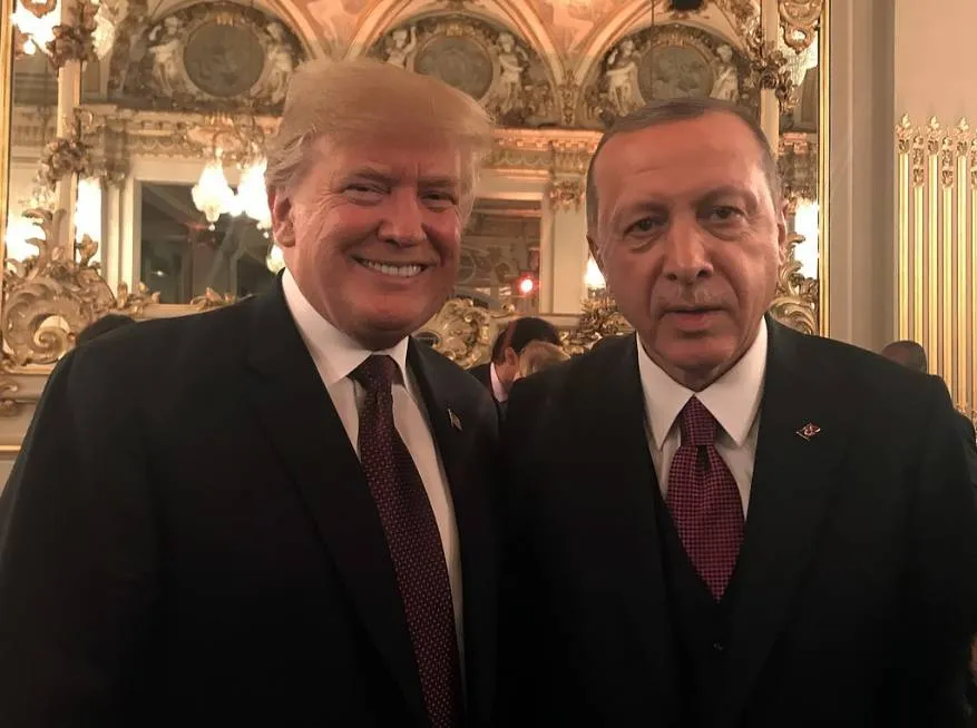 ترامب يبدأ لقاءه مع أردوغان بالحديث عن صفقات تجارية