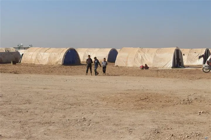 إداري بمخيم واشوكاني : موجة النزوح من المناطق المحتلة مستمرة والكل يطالب بضمانات دولية للعودة