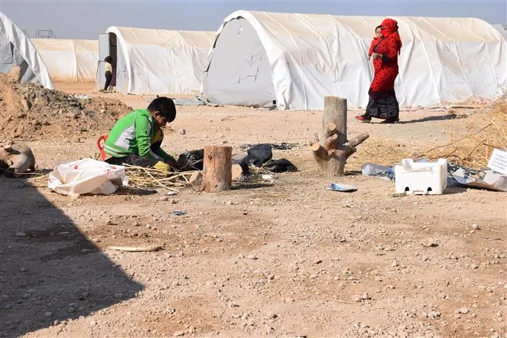 إداري بمخيم واشوكاني : موجة النزوح من المناطق المحتلة مستمرة والكل يطالب بضمانات دولية للعودة