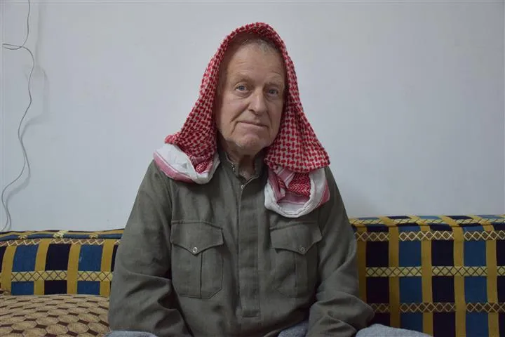 قرروا تأجيل زواج ابنهم ومنحوا منزله لنازحي سري كانيه