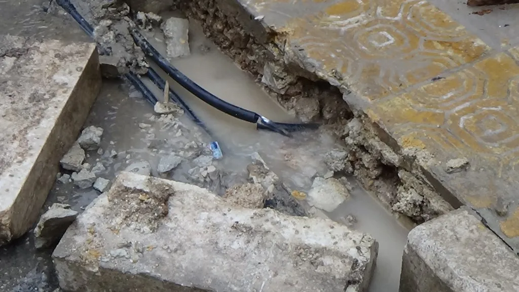 بلدية الشعب في حلب تُجري صيانة للطرقات وشبكة الصرف الصحي