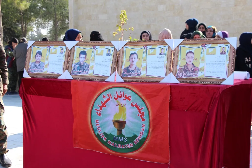 ​​​​​​​مراسم غيابية لشهداء مقاومة الكرامة في منبج