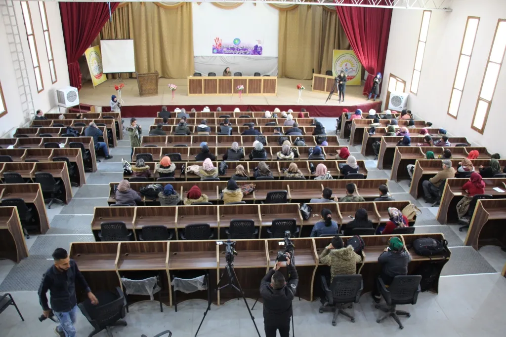 حزب سوريا المستقبل يلقي محاضرة عن العنف ضد المرأة