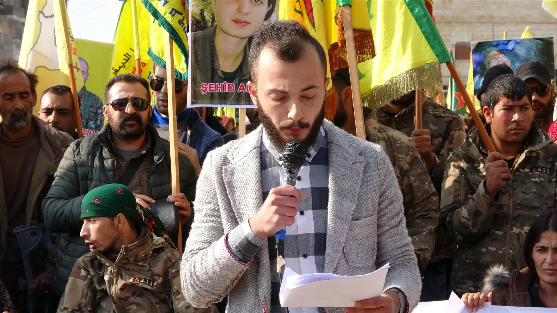 ​​​​​​​جرحى الحرب وعوائل الشهداء: الدولة التركية هي منبع داعش والنصرة