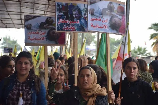 ​​​​​​​مظاهرات حاشدة في شمال وشرق سوريا تنديداً بمجزرة تل رفعت