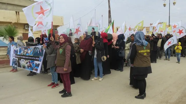 ​​​​​​​مظاهرات حاشدة في شمال وشرق سوريا تنديداً بمجزرة تل رفعت