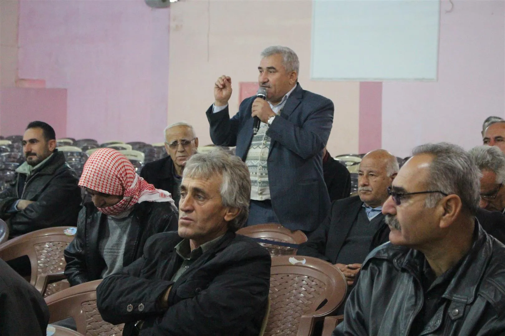 شاهوز حسن: الوحدة الوطنية مسألة حياتية بالنسبة لشعب الكردي