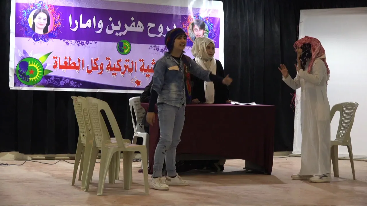 محاضرتين عن العنف في الرقة والطبقة