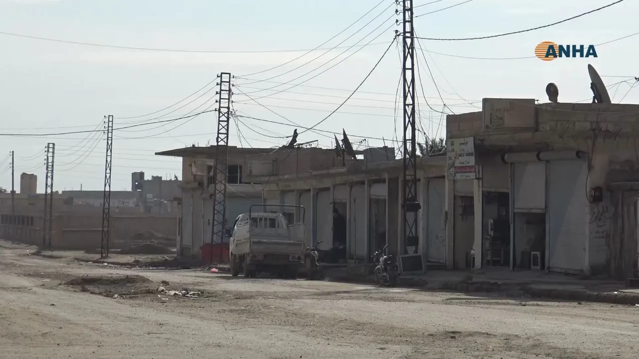 ​​​​​​​اسعار صرف الدولار يتسبب بإغلاق المحال التجارية في الشدادي