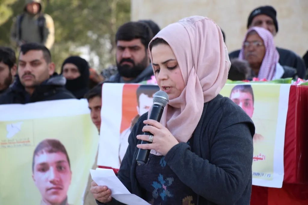 ​​​​​​​منبج.. تشييع عدد من الشهداء ونقل رفات عدد آخر خلال مراسم