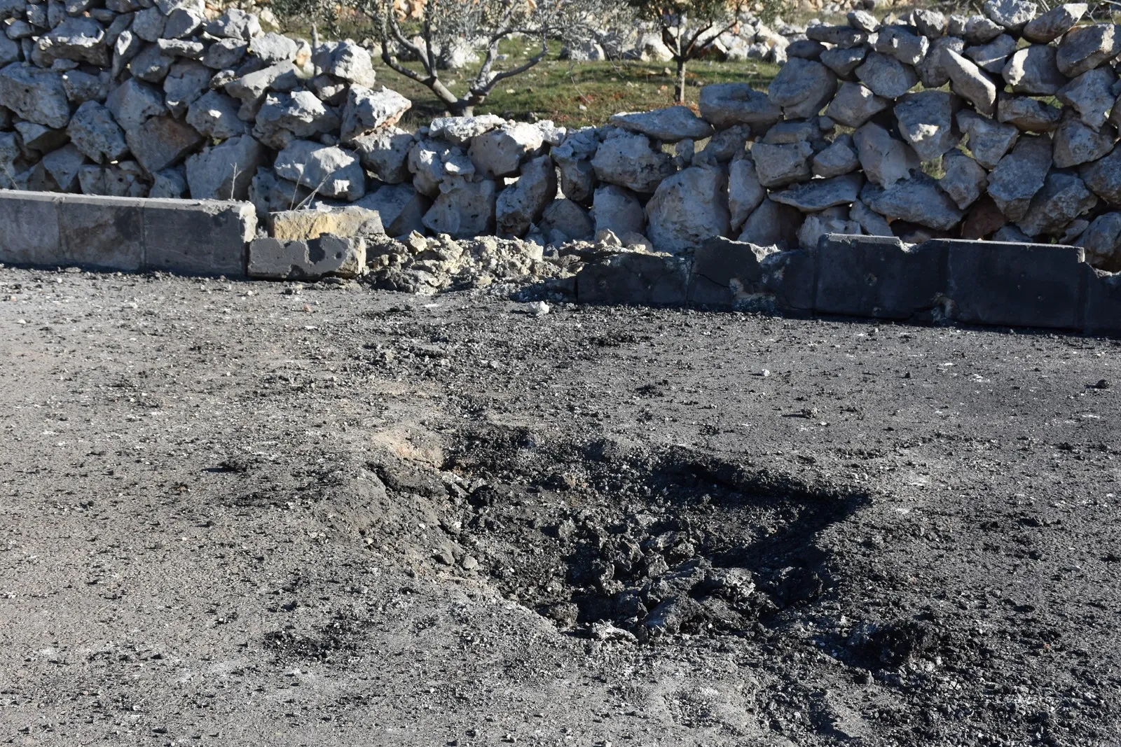​​​​​​​أهالي عفرين يستنكرون مجزرة آقيبة ويقولون: لن نتخلى عن أرضنا