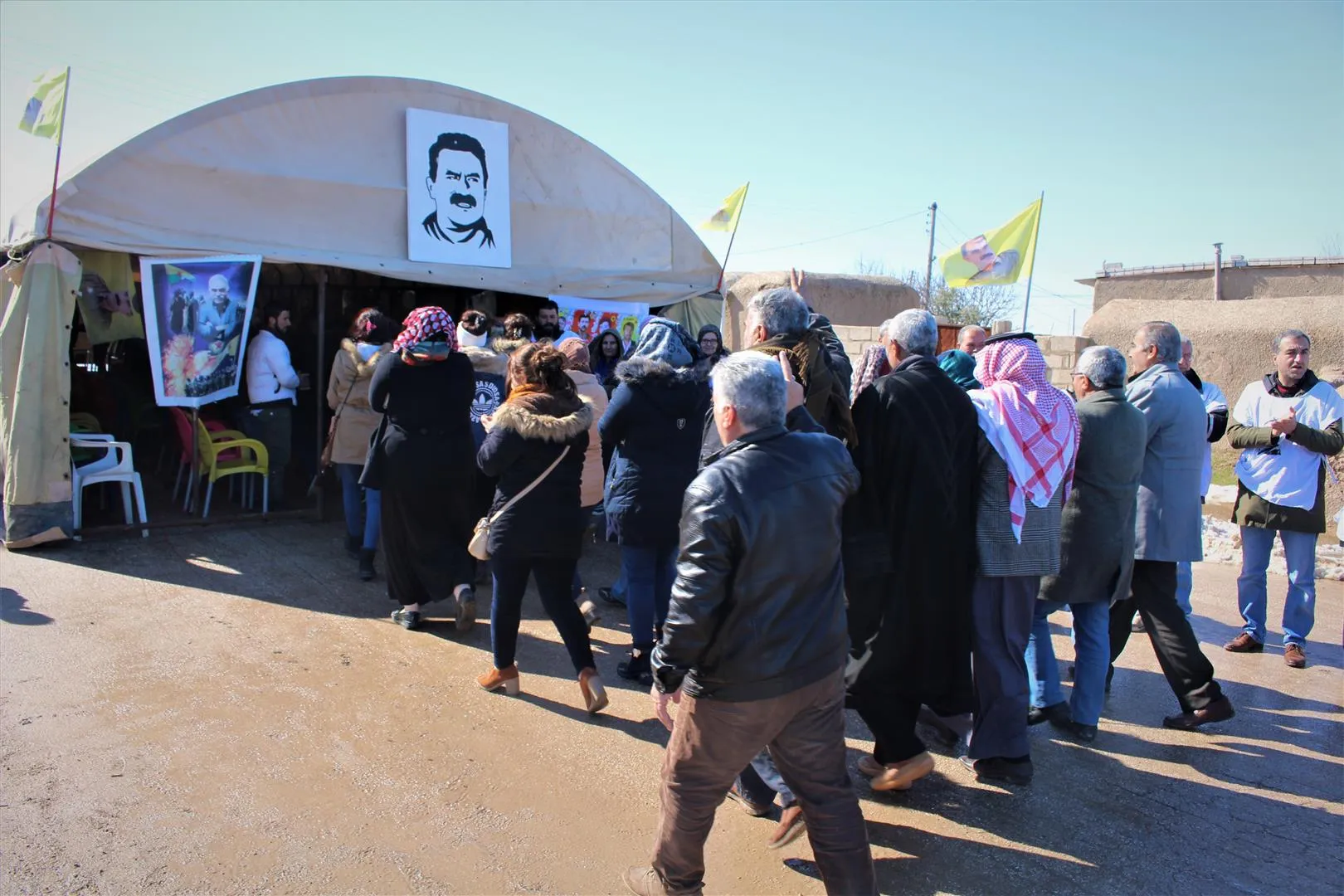 ​​​​​​​العشرات يُضربون عن الطعام تنديداً بالمؤامرة الدولية على القائد أوجلان