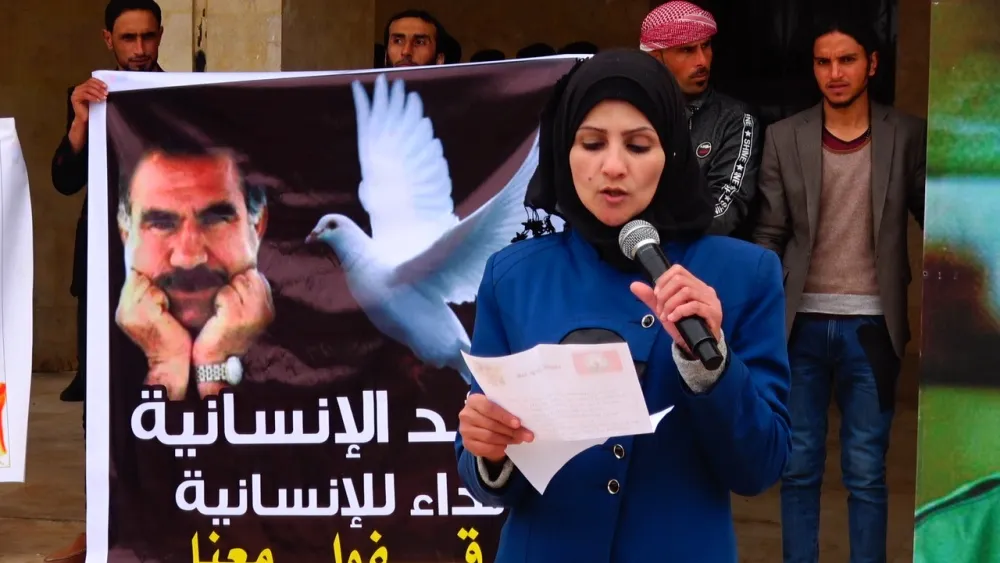 ​​​​​​​أهالي الطبقة يطالبون بالكشف عن مصير القائد عبدالله أوجلان