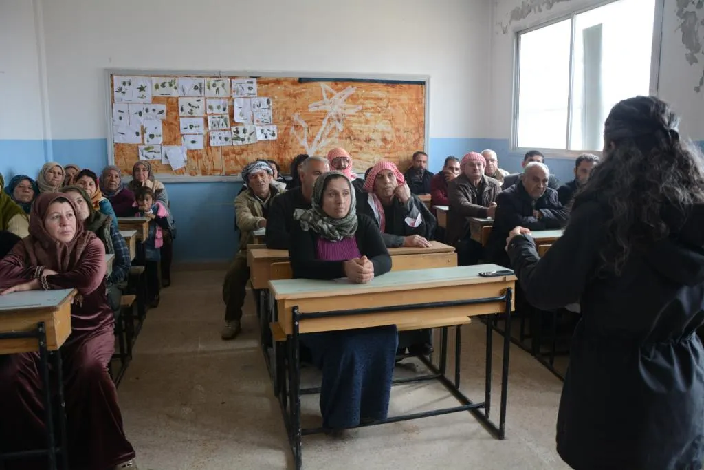 مركز الجنولوجيا للأبحاث يعقد سلسلة اجتماعات توعوية في إقليم الفرات