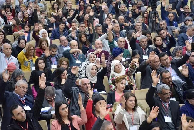 ​​​​​​​إقرار زيادة عدد أعضاء المجلس العام لحزب الاتحاد الديمقراطي إلى 90 عضواً