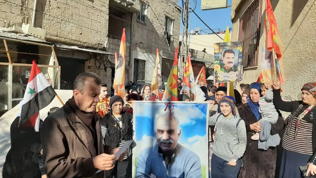 TEV-DEM في زور آفا يطالب بمعرفة الوضع الصّحّيّ للقائد أوجلان