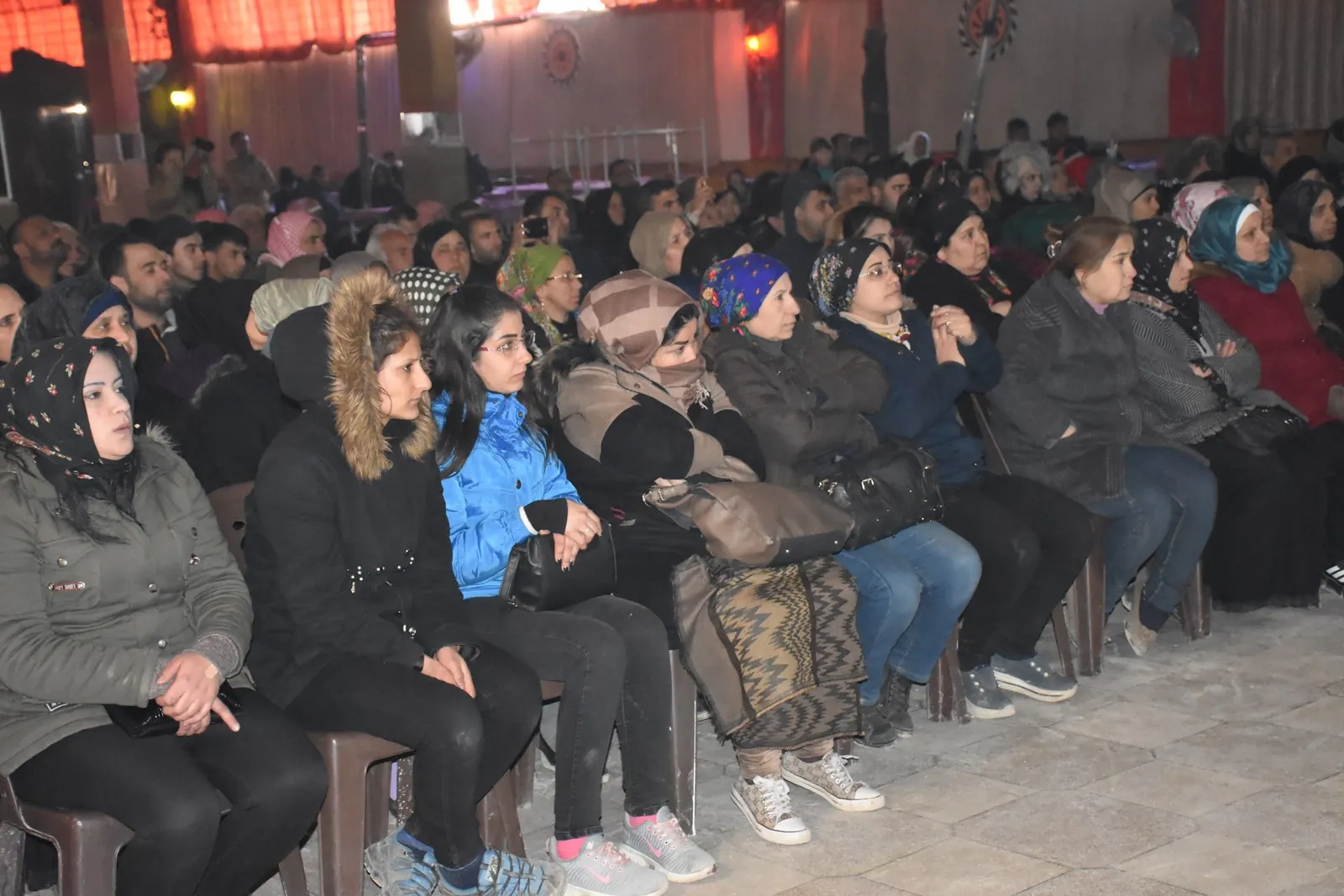فرقةُ ساريا باران تختتمُ أَحَد عروضها في حلب