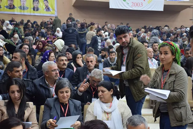 اختتام أعمال المؤتمر الثامن لحزب الاتحاد الديمقراطي بانتخاب المجلس العام