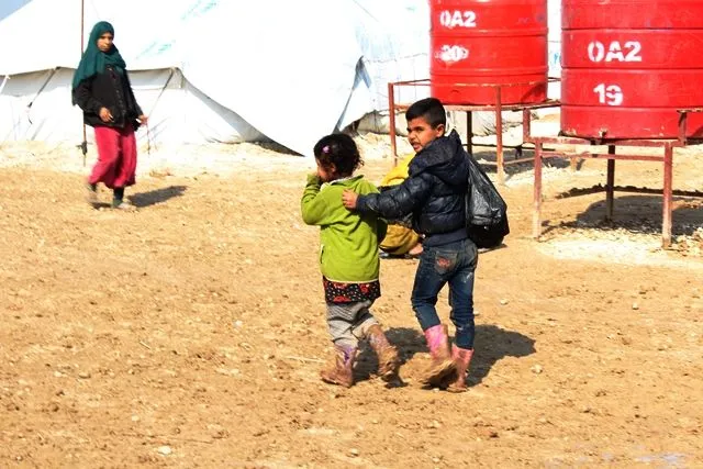 ​​​​​​​نازحو "العريشة" يفضلون أمان المخيم على العودة إلى مدنهم التي تفتقد الأمان