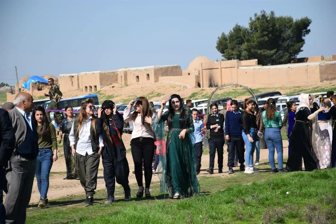 ​​​​​​​بمشاركة الآلاف انطلقت احتفالية الـ8 من آذار في الحسكة