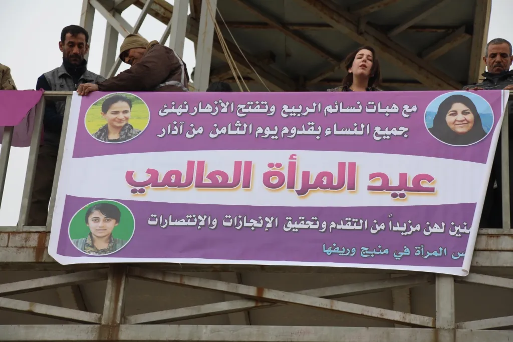 منبج تتزين لاستقبال يوم المرأة العالمي