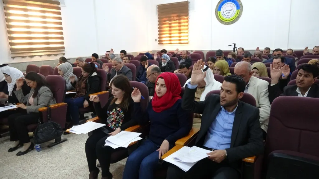 المجلس العام للإدارة الذاتية يصادق على قانوني العقود وتسجيل المركبات