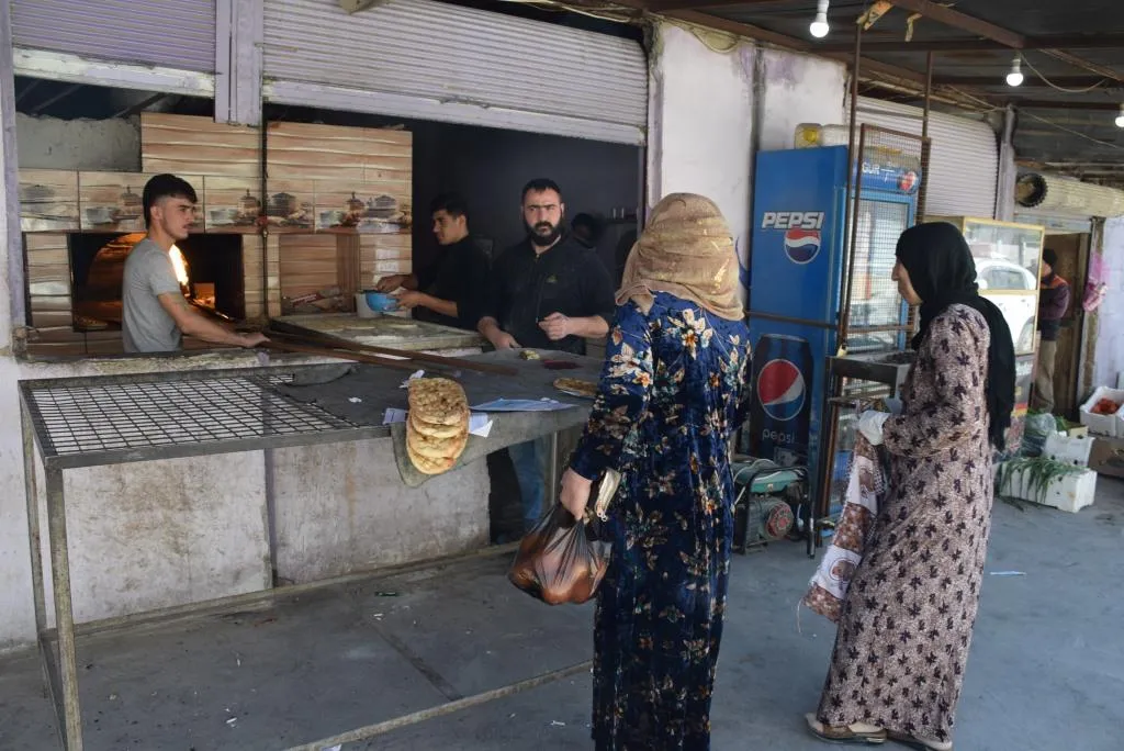 أهالي قامشلو يشكرون الإدارة الذاتية ويشددون على ضرورة الالتزام والتقيّد بالقرارات