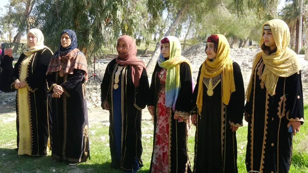 خيمة تراثية لنساء الطبقة بمناسبة يوم المرأة العالمي