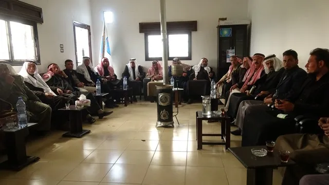 ​​​​​​​حزب سورية المستقبل يشرح أهدافه ومبادئه لشيوخ عشائر دير الزور