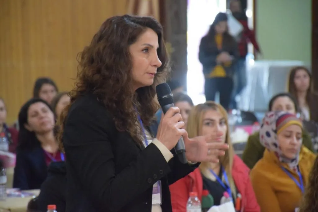 منتدى مجلس المرأة السورية يختتم جلسته الأولى بجملة من التوصيات