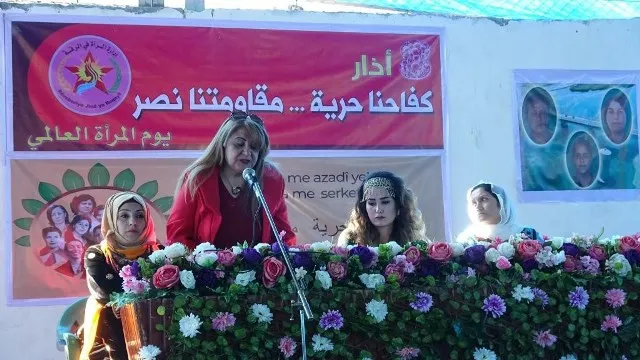 ​​​​​​​من الرقة.. سلسلة محاضرات وتزيين الشوارع بحلول 8 آذار