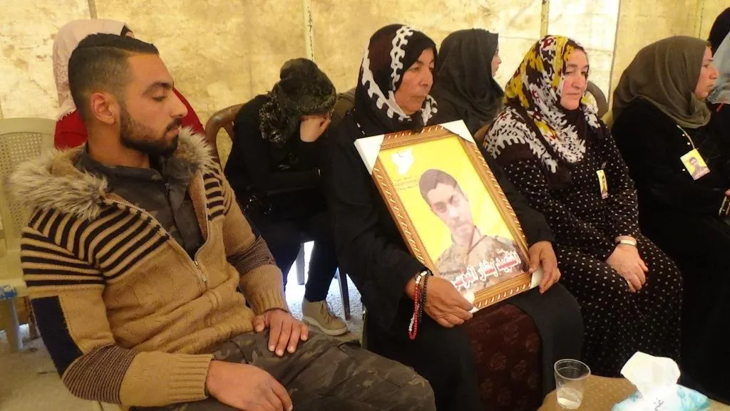 ​​​​​​​مُعزّون: الشّهداء مشاعل تنير درب الشّعوب نحو الحرية