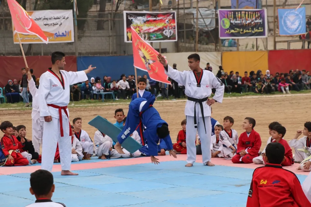 في ذكرى تأسيس إدارة منبج.. دعوة السّوريّين للجلوس على طاولة حوار واحدة