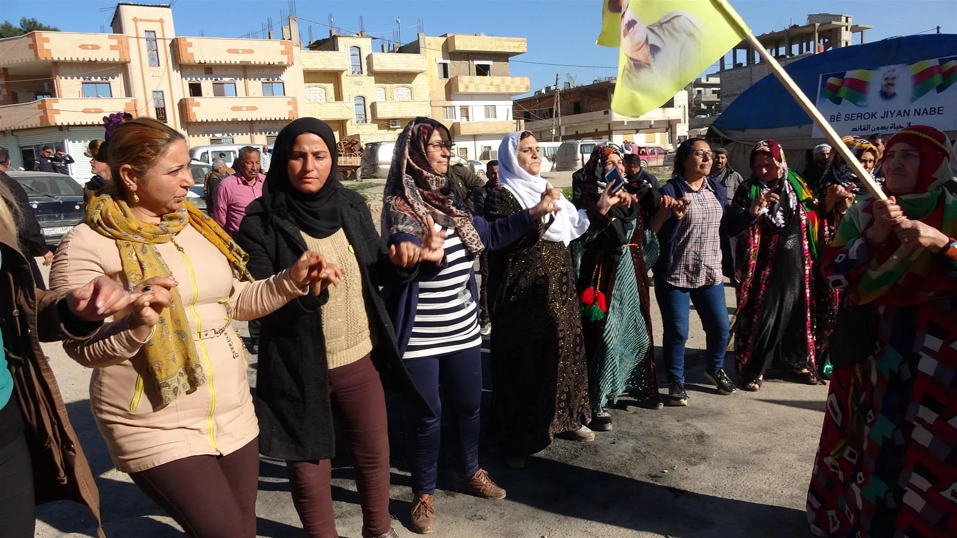 بتكاتف وجهود مكونات شمال وشرق سوريا استطعنا الاطمئنان على صحة القائد أوجلان