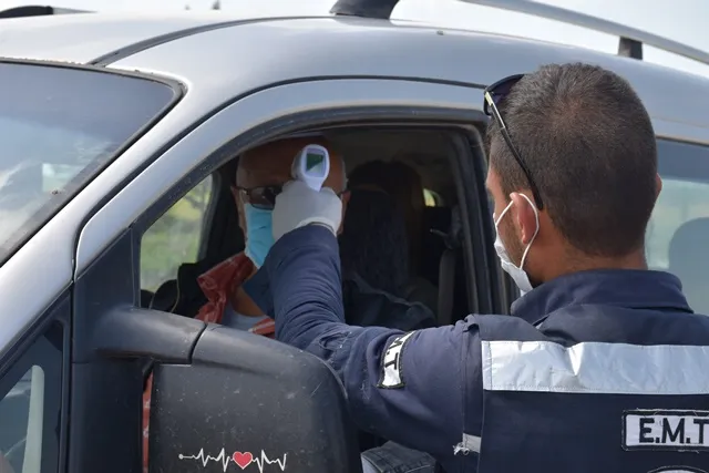 ꞌيجب محاسبة المخالفين لقرار حظر التجوال وعدم الاستهتار بالجائحة كوروناꞌ
