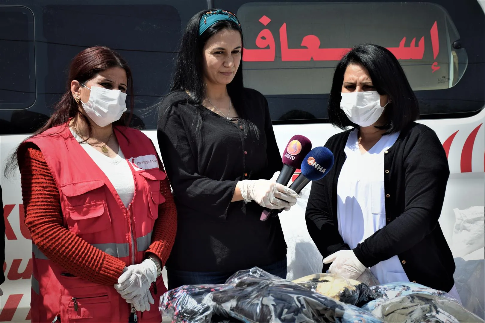 ​​​​​​​لجنة اقتصاد المرأة تسلم 17 ألف كمامة للجنة الطوارئ
