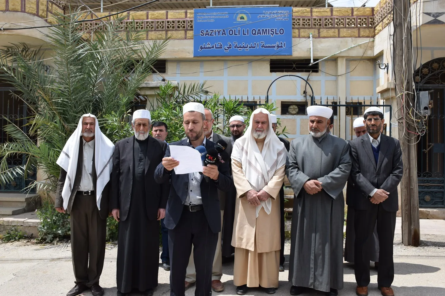 ​​​​​​​مؤتمر المجتمع الإسلامي الديمقراطي: عدو الآباء لن يكون صديقاً للأبناء