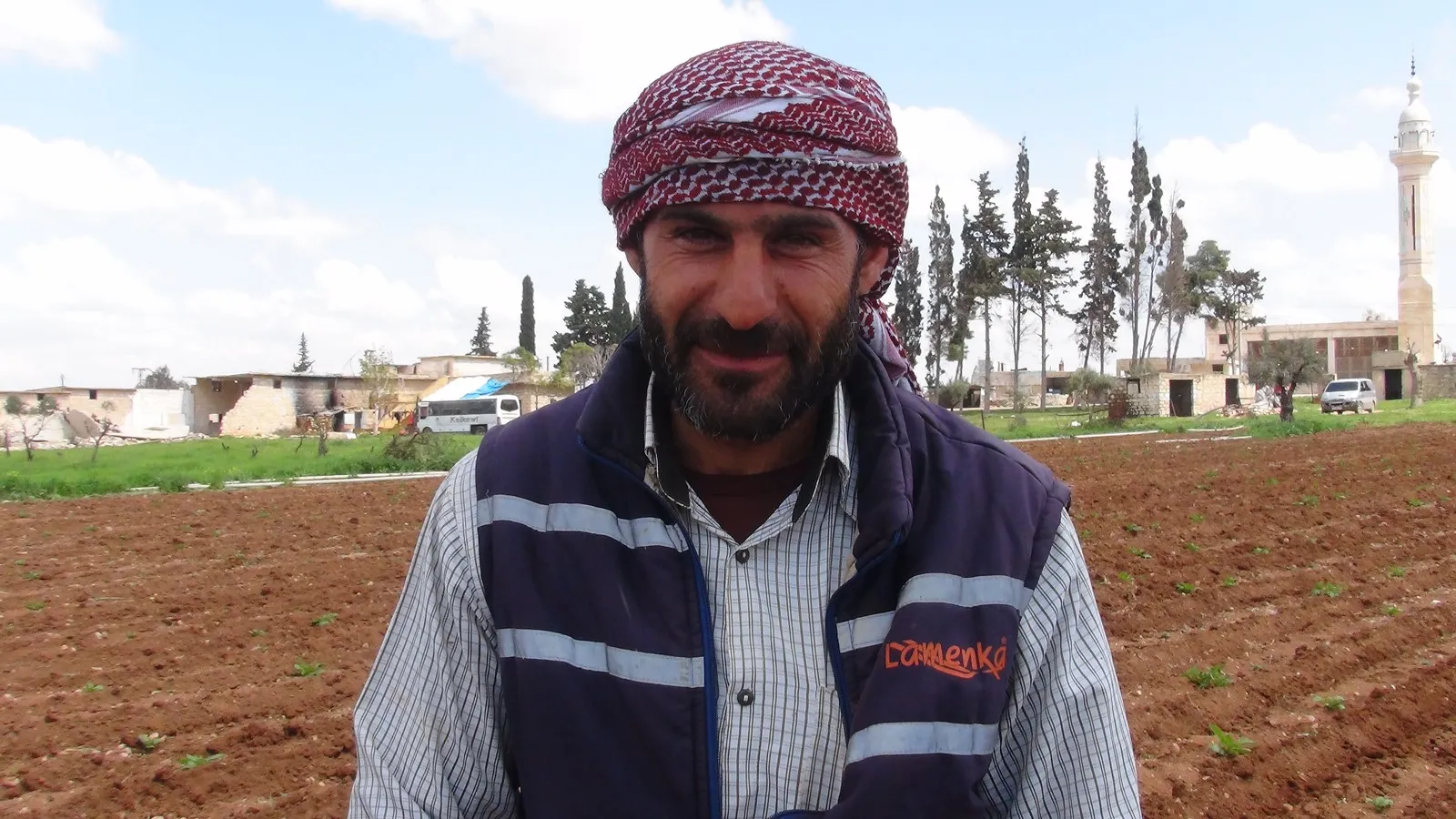 ​​​​​​​رغم وجود الآلات الزراعية الحديثة مزارعو الشهباء متشبثون بالمحراث التقليدي