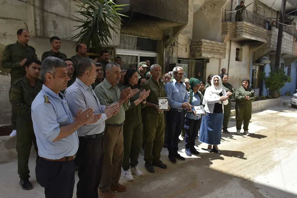 TEV-DEM تكرم المؤسسات المعنية بمجابهة كورونا في حلب