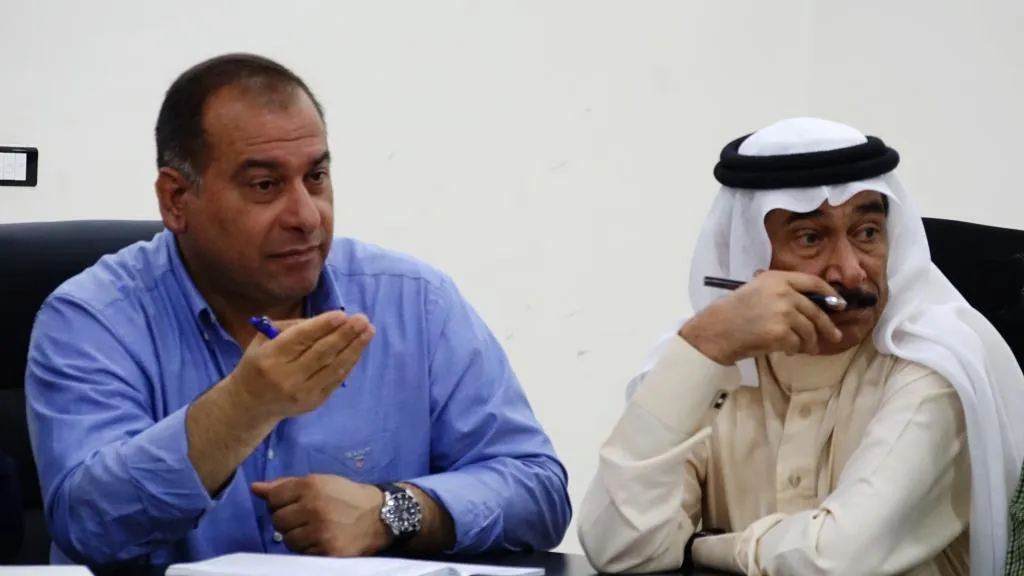 ​​​​​​​الإدارة الذاتية تحدد سعر شراء محصول الشعير وتناقش سعر القمح