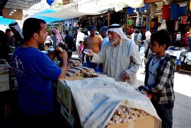 ​​​​​​​حال الأسواق بعد تمديد حالة الحظر في شمال وشرق سوريا