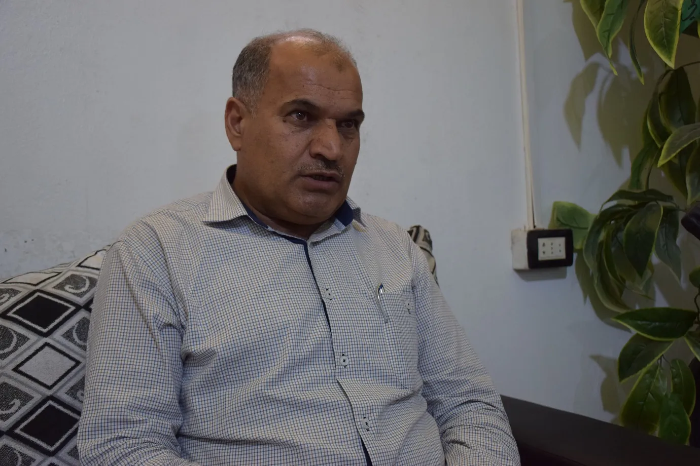 حسن: بعض الجهات حاولت تأليب الشارع وتشويه صورة مجلس عوائل الشهداء
